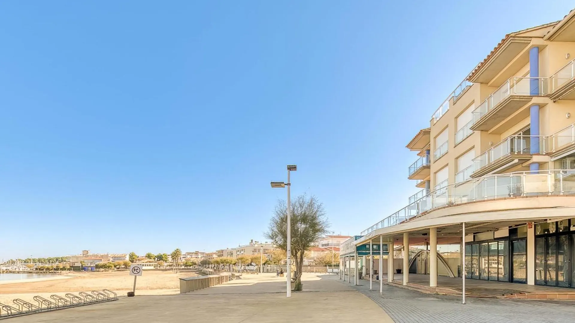 Apto. Vista Mar - Wifi, Piscina, Parking, 1ª Linea De La Playa. - Es-89-130 Torroella de Montgrí